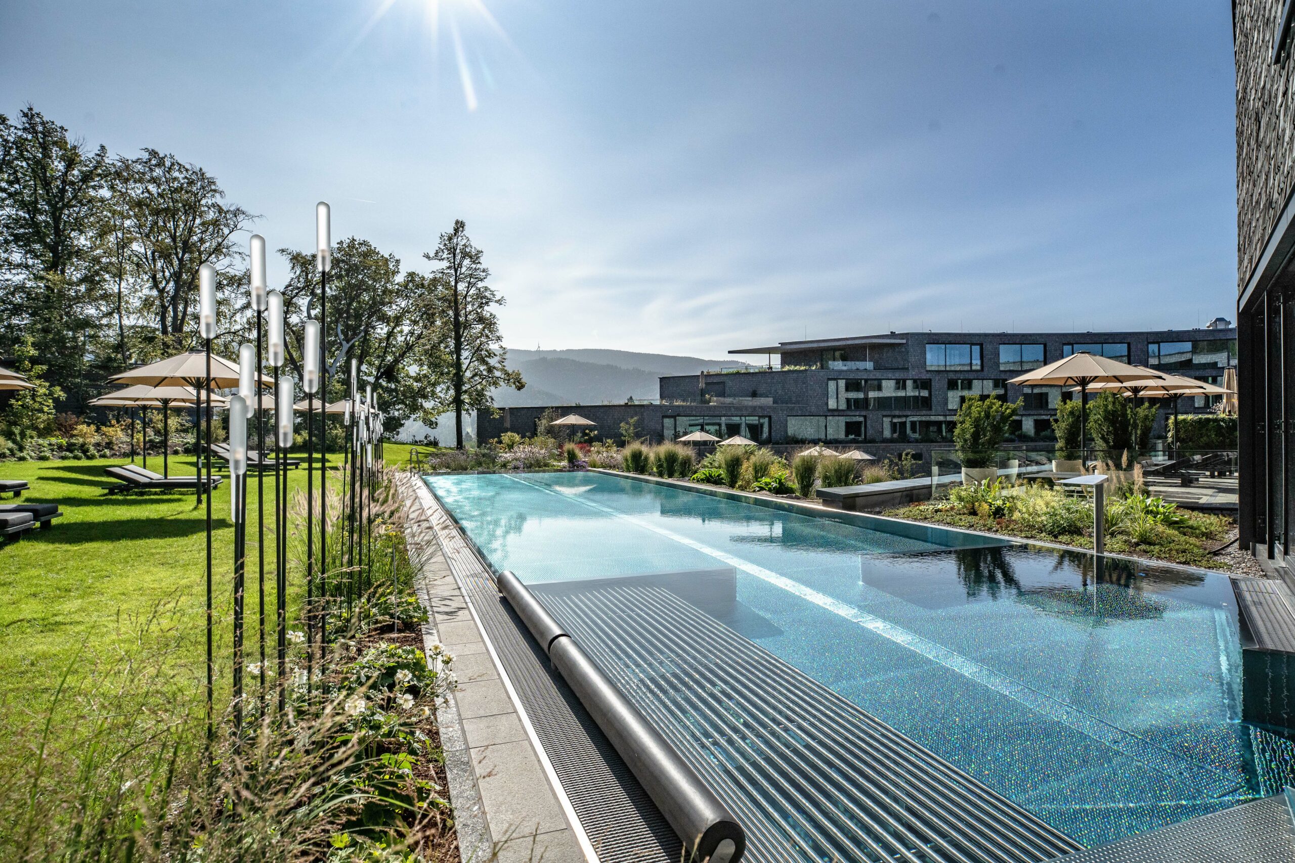 25m Outdoor Pool GesundKunft®-SPA Luisenhöhe